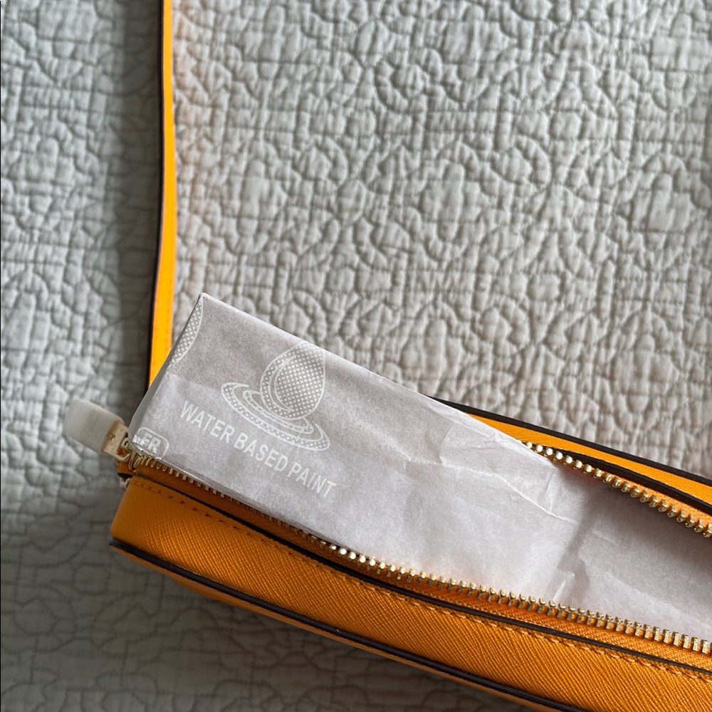 Michael Kors Structured Leather  Bag Crossbody Pop Orange Gold Chain Lg Jet Set - Picture 7 of 13